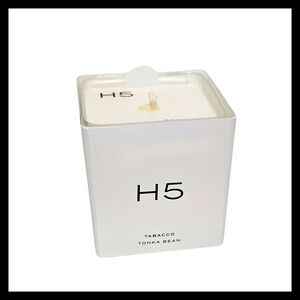 Mind Games H5 White Queen Tobacco Tonka Bean Scented Candle 2 oz. Travel Size